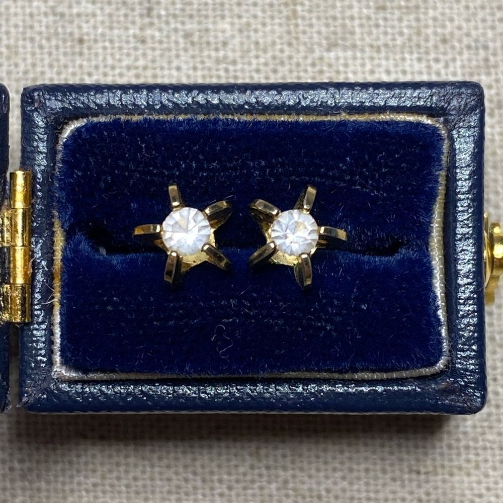💛 Vintage 10k Gold Plated CZ Star Earrings